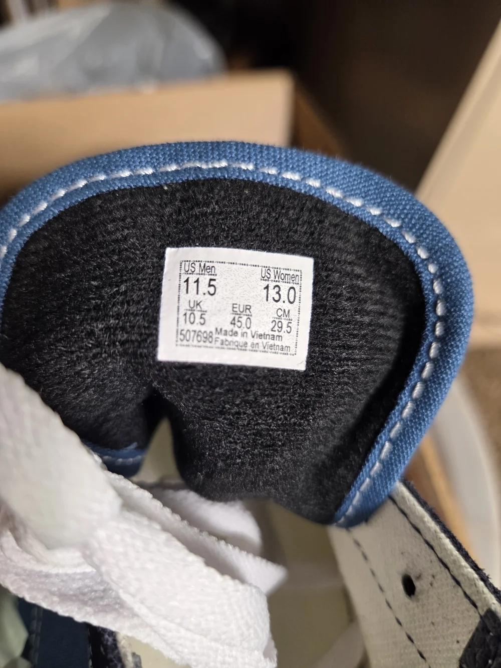 Vans low top